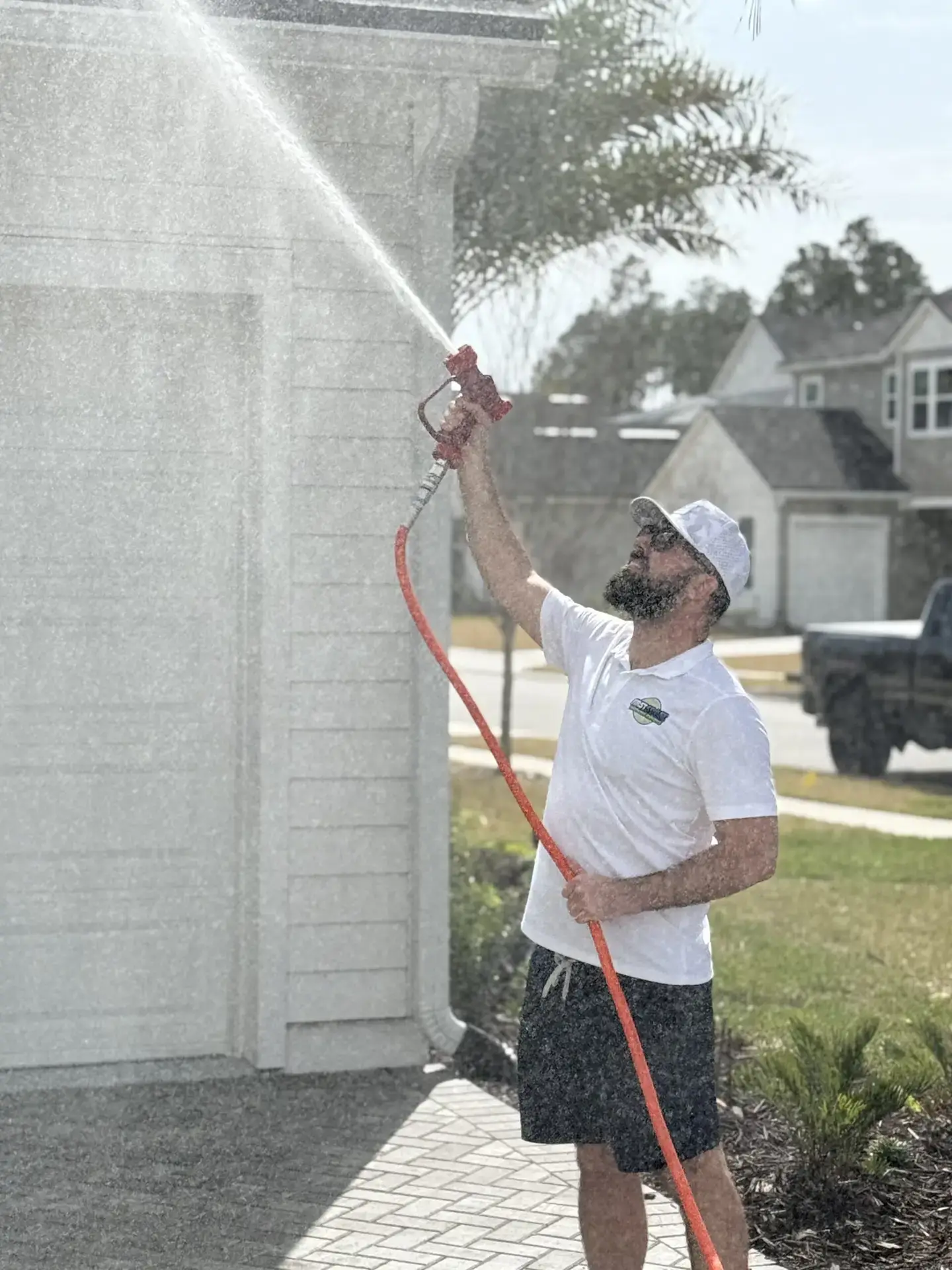 House soft‑wash—safe low‑pressure cleaning in Amelia Island.