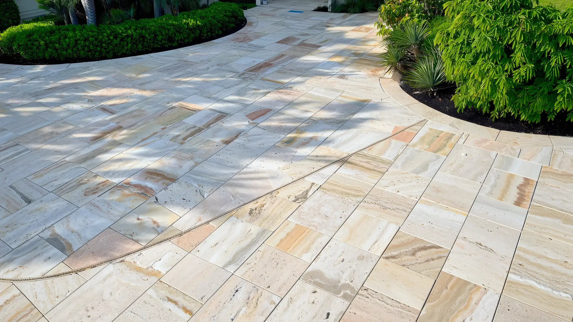 Sealed travertine pool deck in Atlantic Beach